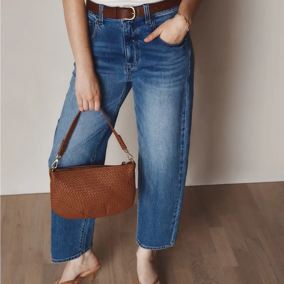 Quince mini woven leather shoulder bag in sage green. - Picture 7 of 10